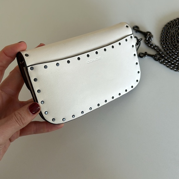 Coach wristlet with crossbody chain - Picture 3 of 7